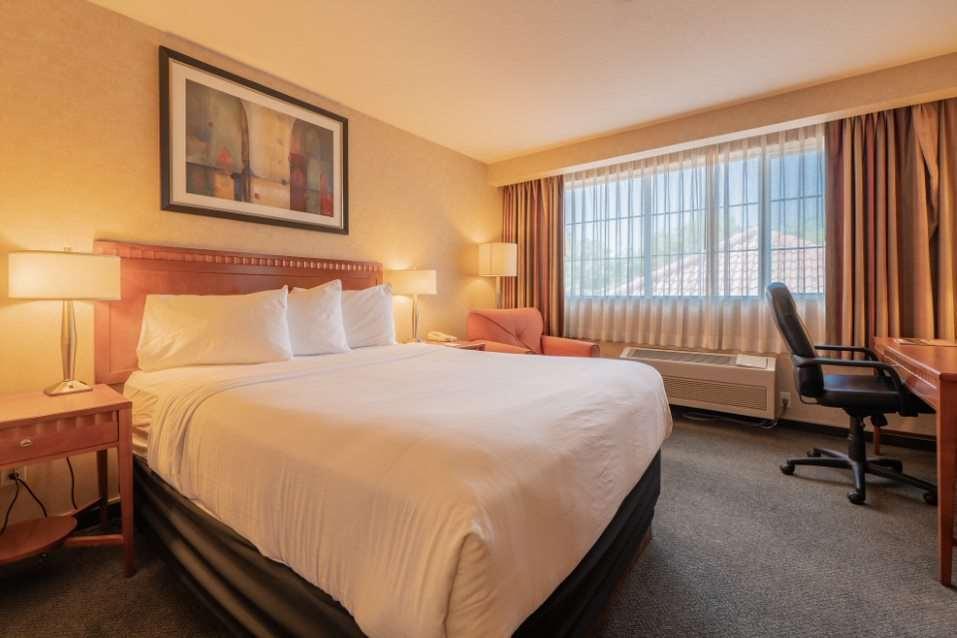 Hotel Kelowna & Conference Centre Chambre photo
